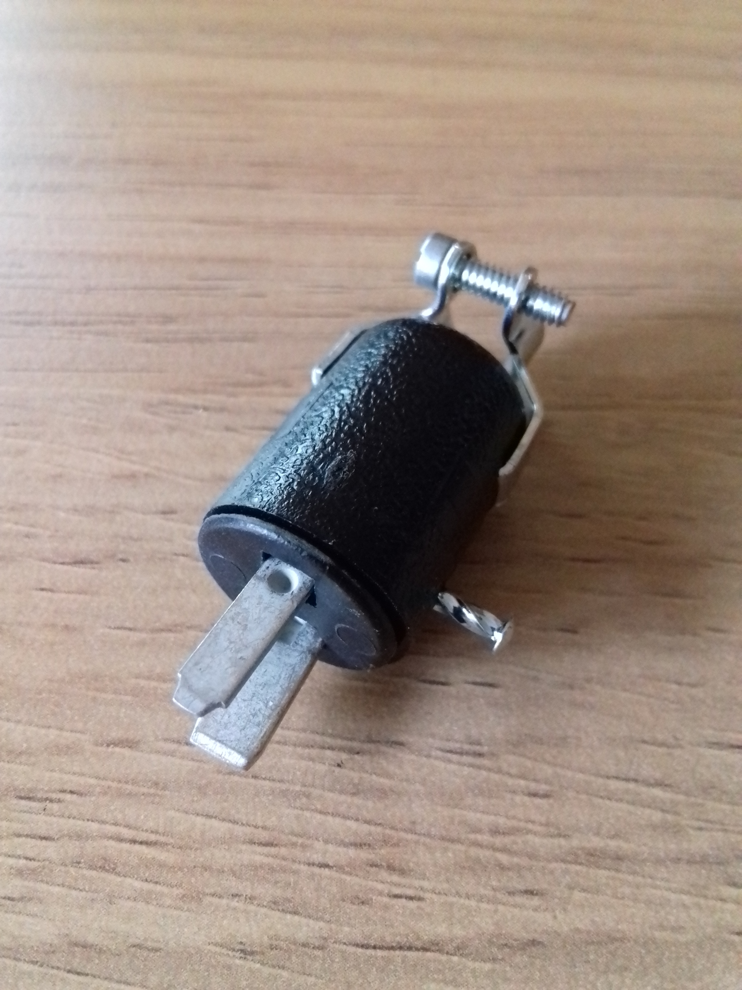 NO LONGER AVAIALBLE : Beauplug