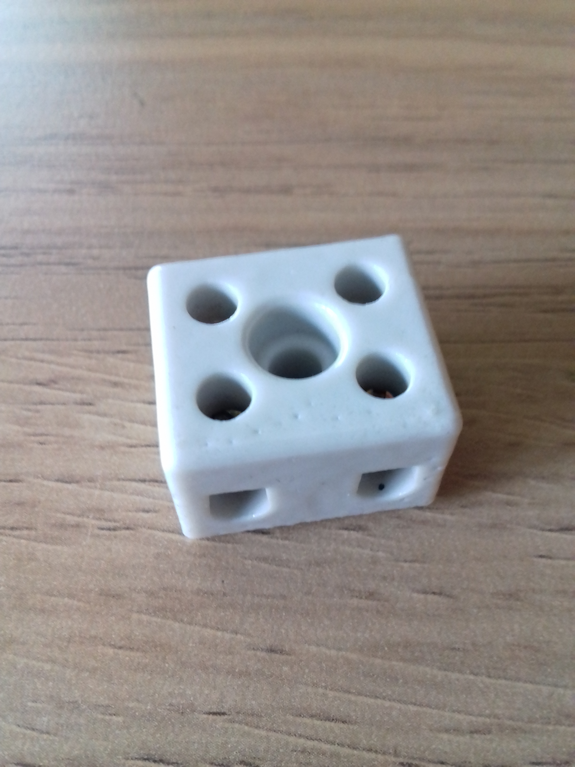 £6.00 Insulation Block